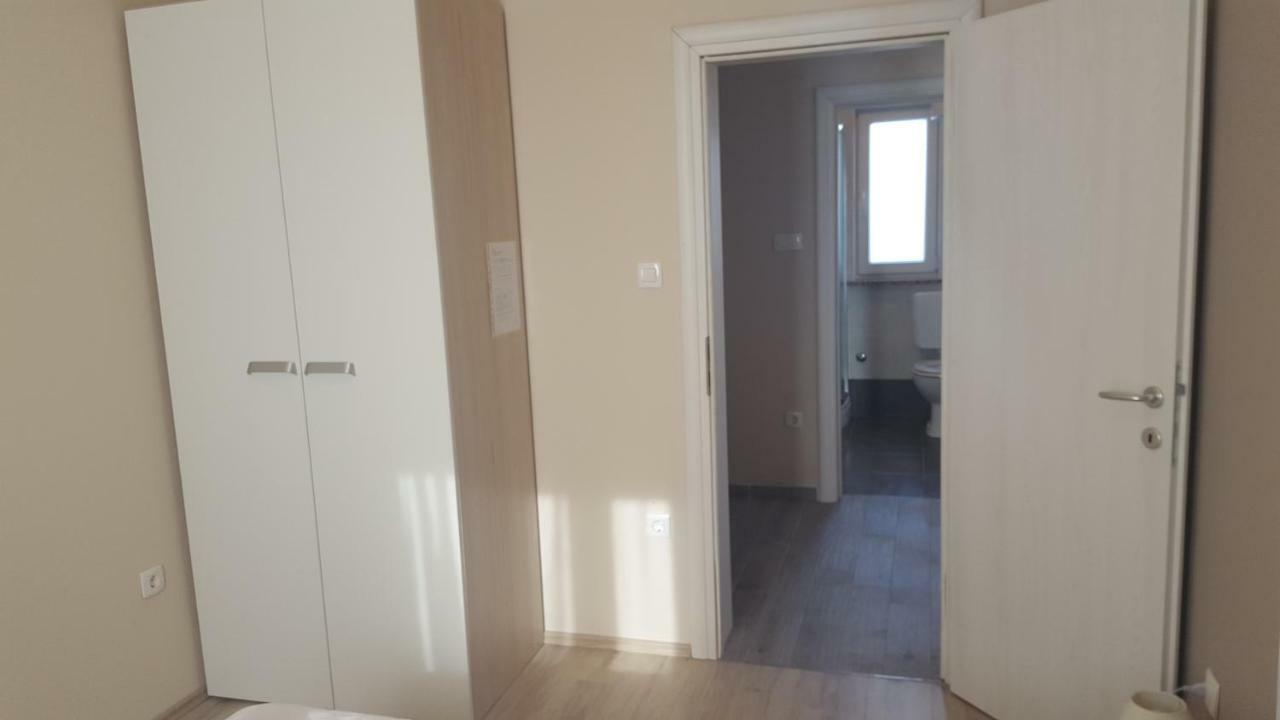 Luna Apartman Póla Kültér fotó